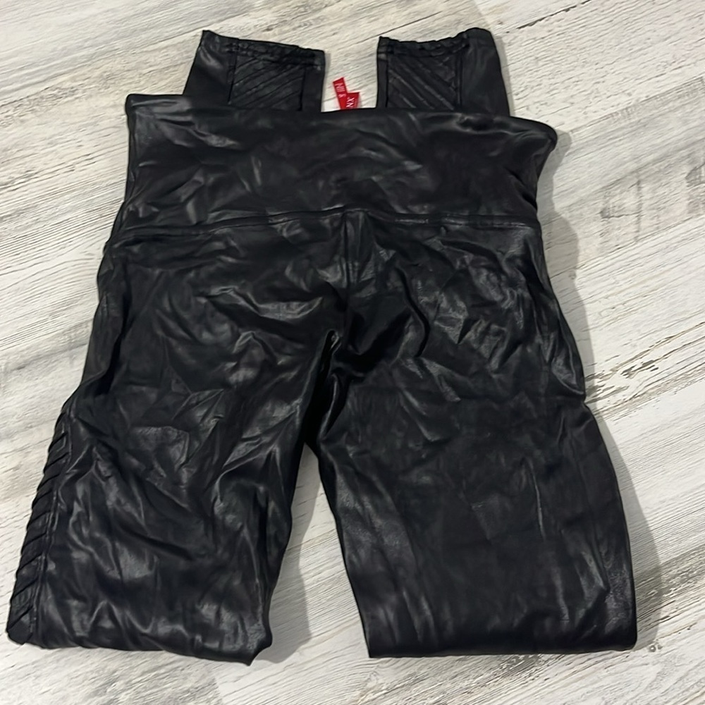 Spanx Faux Moto Leggings Size L - Picture 9 of 12